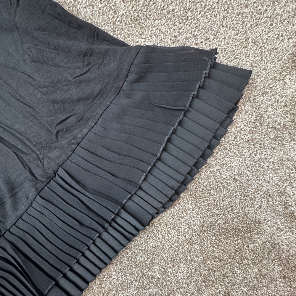 Ruby Ribbon Pleated Chiffon Extender - Picture 5 of 7
